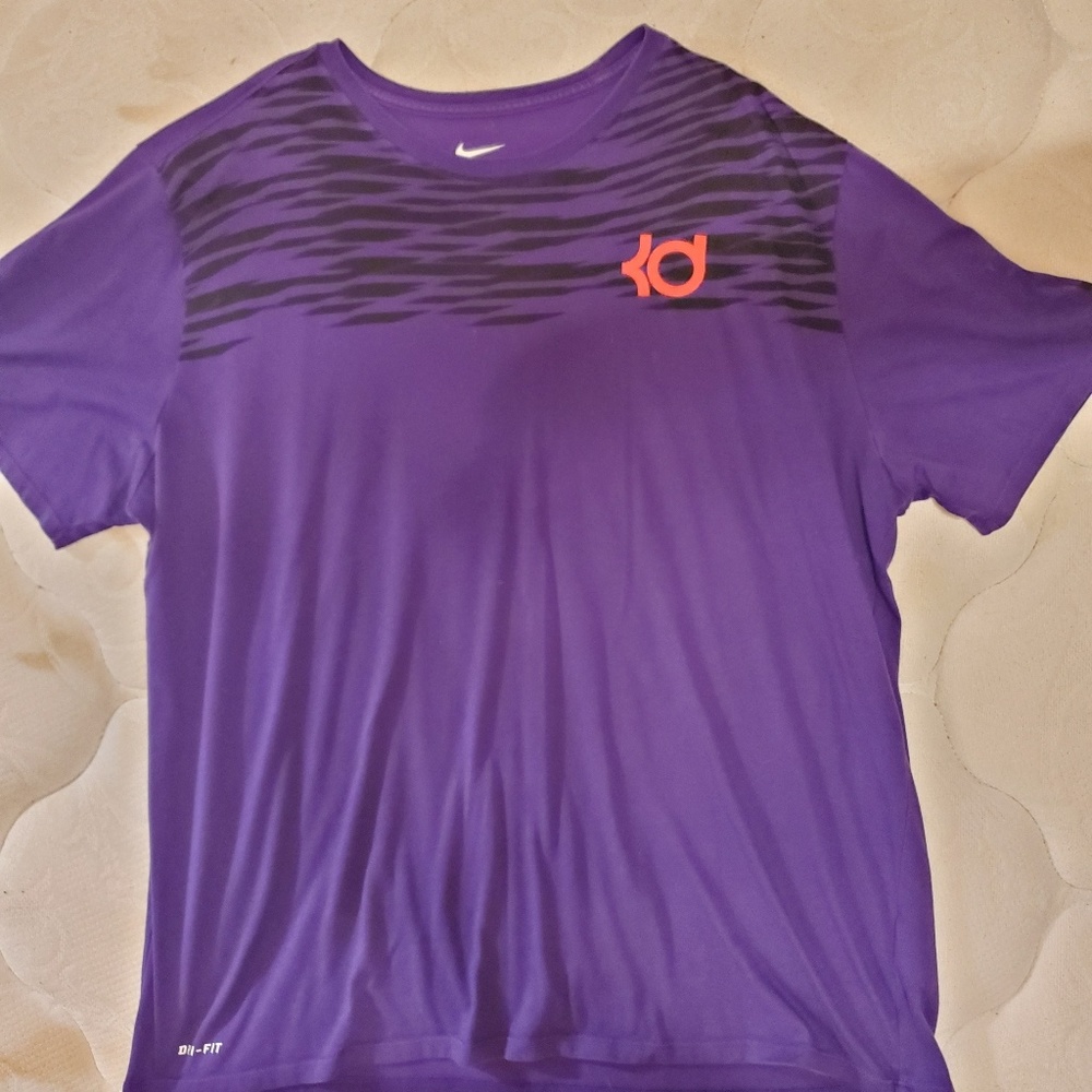 Nike Shirt
